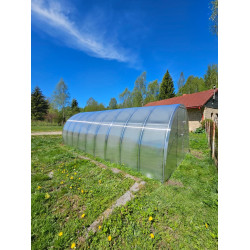 Siltumnīca 3x10 m ar 4 mm polikarbonātu