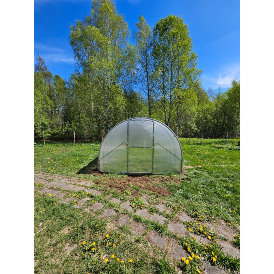 Siltumnīca 3x8 m ar 4 mm polikarbonātu